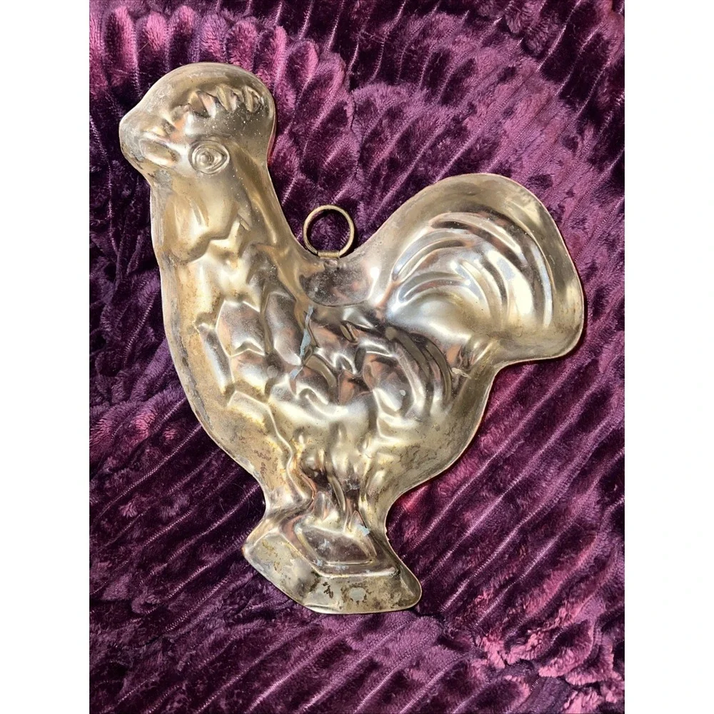 VTG copper rooster mold by Benjamin & Medwin, used for jello, cake, wall hanging